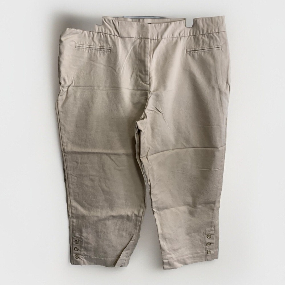 Roz & Ali Women's Khaki Capri Pants Front Zip Button Detail Sz 16